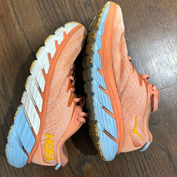 HOKA Women's Gaviota 4, size 9, color-Coral/Peach Parfait, pre-owned condition - Picture 6 of 12